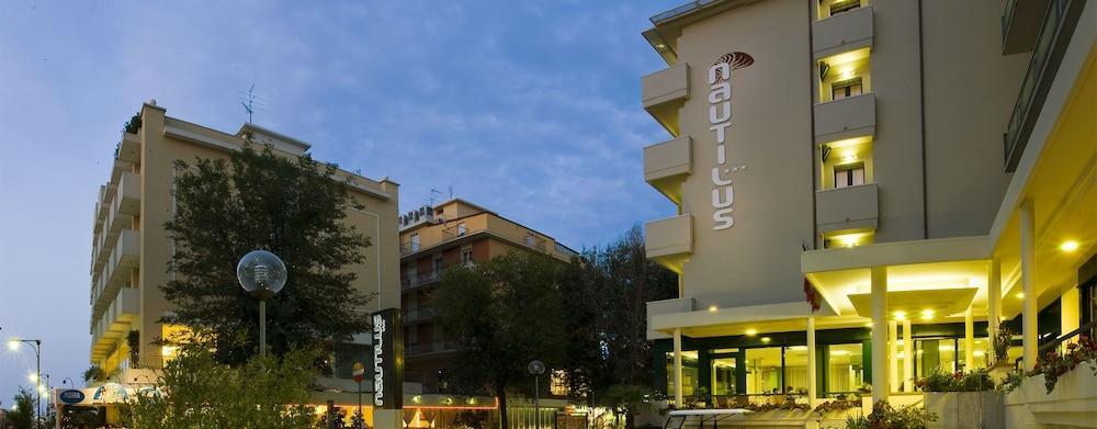 Hotel Nautilus Cattolica Eksteriør billede