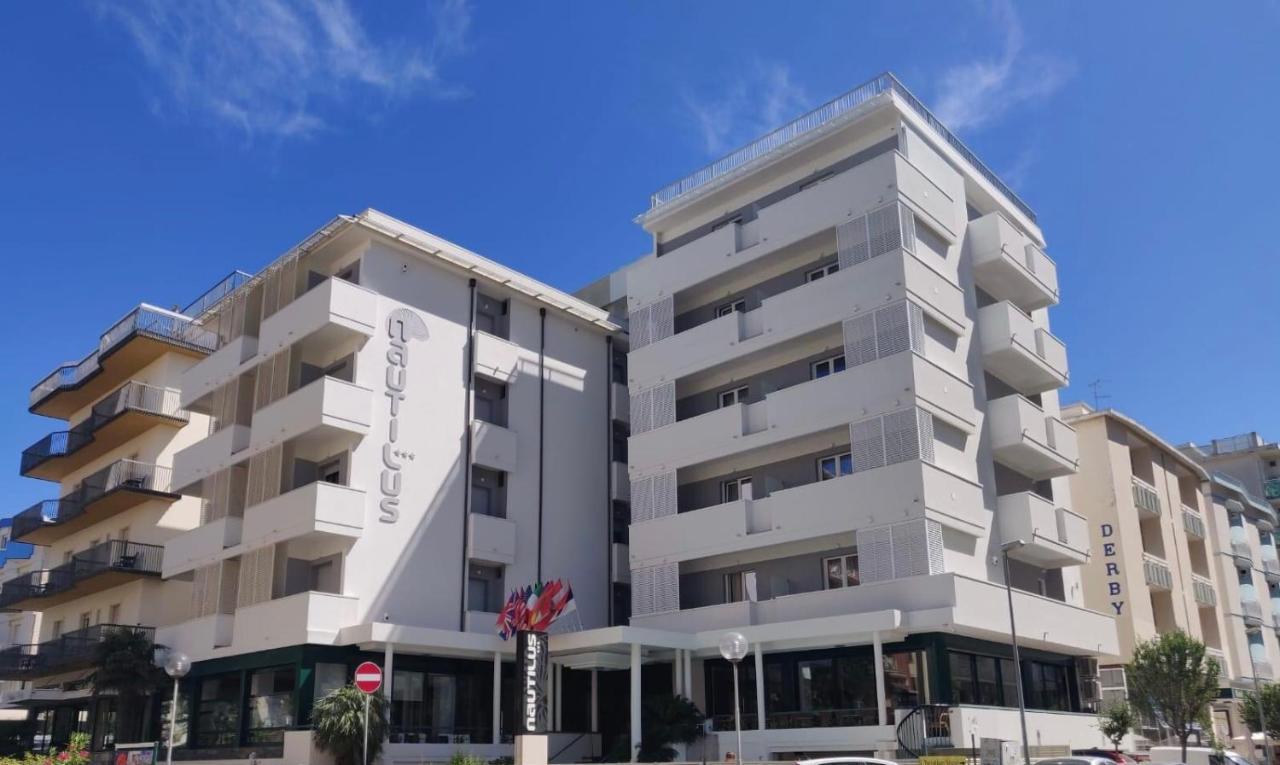 Hotel Nautilus Cattolica Eksteriør billede