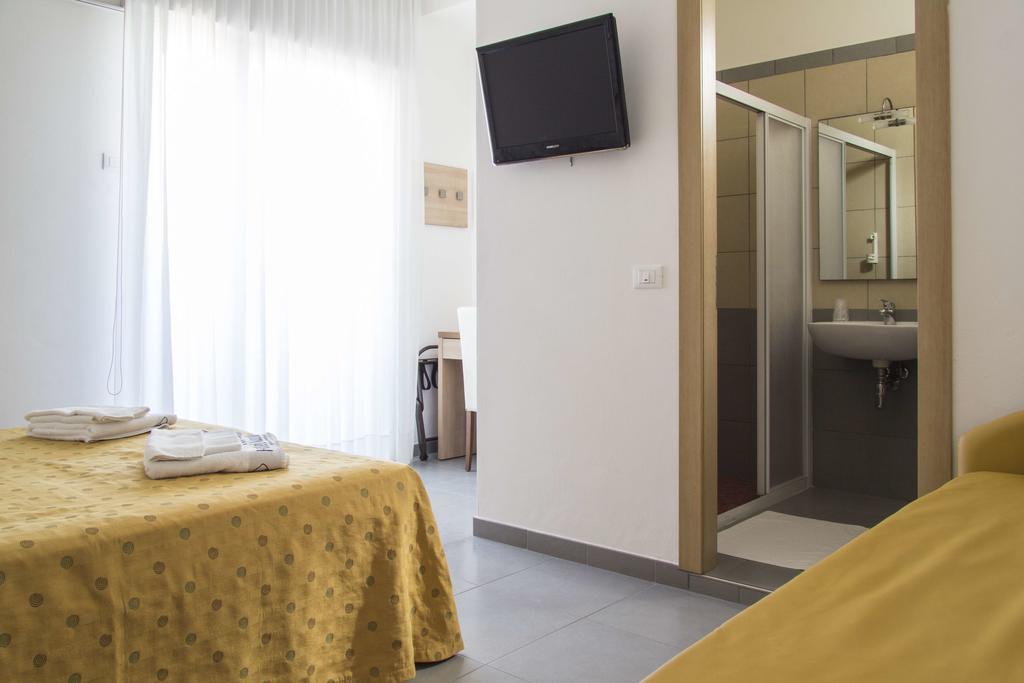 Hotel Nautilus Cattolica Eksteriør billede
